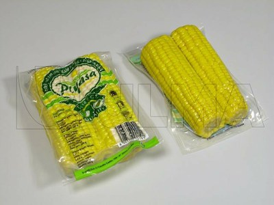 Empacado de mazorcas de maíz en termoformado al vacío en film rígido