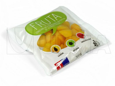 Empacado de fruta congelada en Vertical en bolsa almohadilla y film laminado.