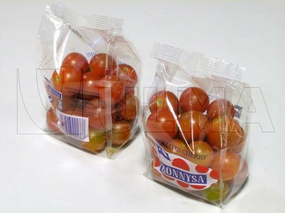 Empacado de tomate cherry en bolsa de fondo estable con soldadura cuatro esquinas