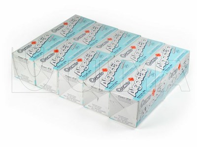 Empacado de agrupaciones de cajas con rollos de algodon en film retráctil poliolefina